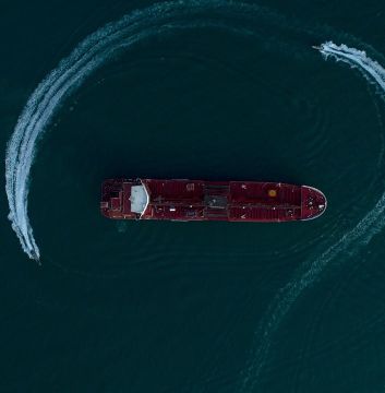 США разрешили продажу иранской нефти на танкерах