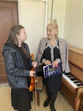 � ����� ��. �. ������������ ���������� ������� � �������� ���������� ����� ����������� ������� ���� �������� ��������� �������� ���������� - "����: �� ������� � �������"