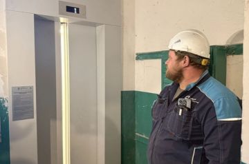 В Алчевске по программе капремонта обновили 147 лифтов, в плане еще 34