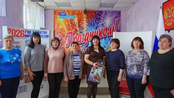 Специалисты отдела по обеспечению жизнедеятельности «Желтенский» поздравили коллективы сельских клубов с Днем работника культуры