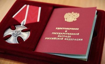 Скорбь и гордость: в Беловодском муниципалитете вручили Орден Мужества посмертно матери героя, погибшего в СВО