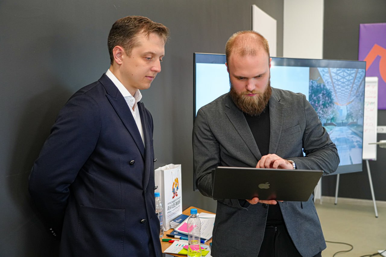 Участники проекта «Герои Луганщины» отработали управленческие решения в симуляторе развития города