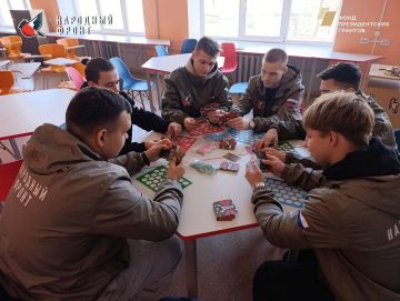 Молодёжка НФ: Время для стратегий и сражений!