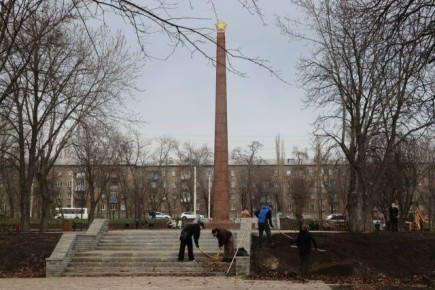 Эстафета добрых дел «Весна – пора наводить порядки»: старт в сквере Победы