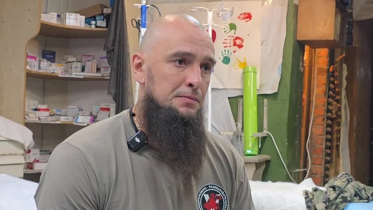 В это светлое воскресное утро, наполненное дружеской атмосферой, мы трудимся над созданием для вас особенного новостного материала