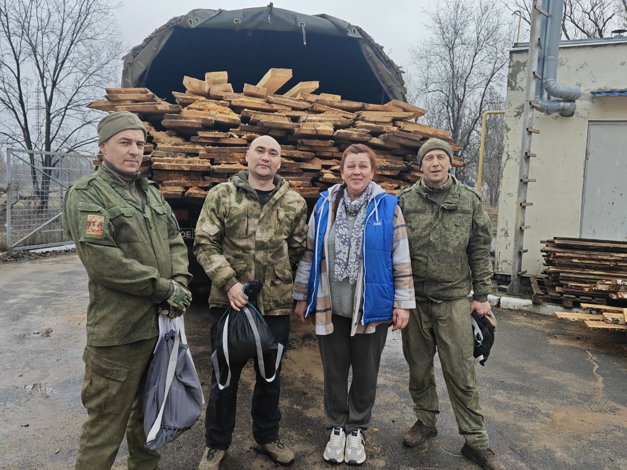 В рамках акции «Za Победу» рубежанские единороссы передали помощь 2 штурмовым ротам