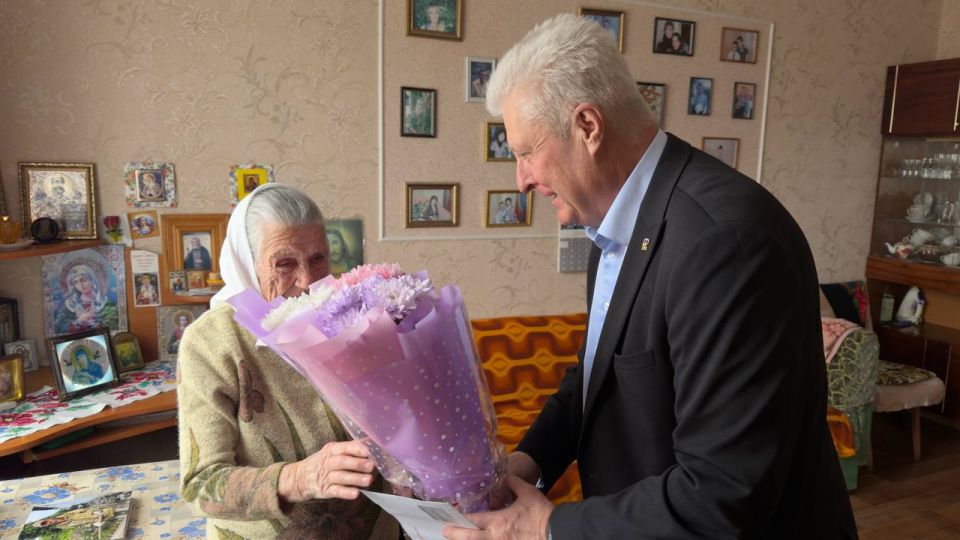 ������ �������: ������������ � 94-������: ������� � ������ ���������� ��������