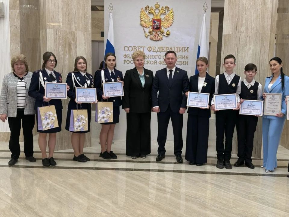 ����� ���: � ����� �� ������ ������ ��������� ���������� ������� ���� ������������� ������� ������ 10 ������ ���������� ���������-��������� ����� � ���������� �� �����������, ��������� ���������� �������