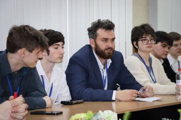 Заглянули в будущее и вспомнили о главном: как прошел Молодежный совет города