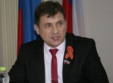 ����� �������: ��������� ������ ������, �������� � ���� ������������ � ���, ��� ������ ������ �������� �, ���������� �����, ���������� ���� � ������������ � ������� ������