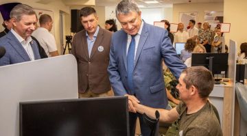 ����� 100 ���������� ������������� �������� � ����� ���������� ��������� � ���