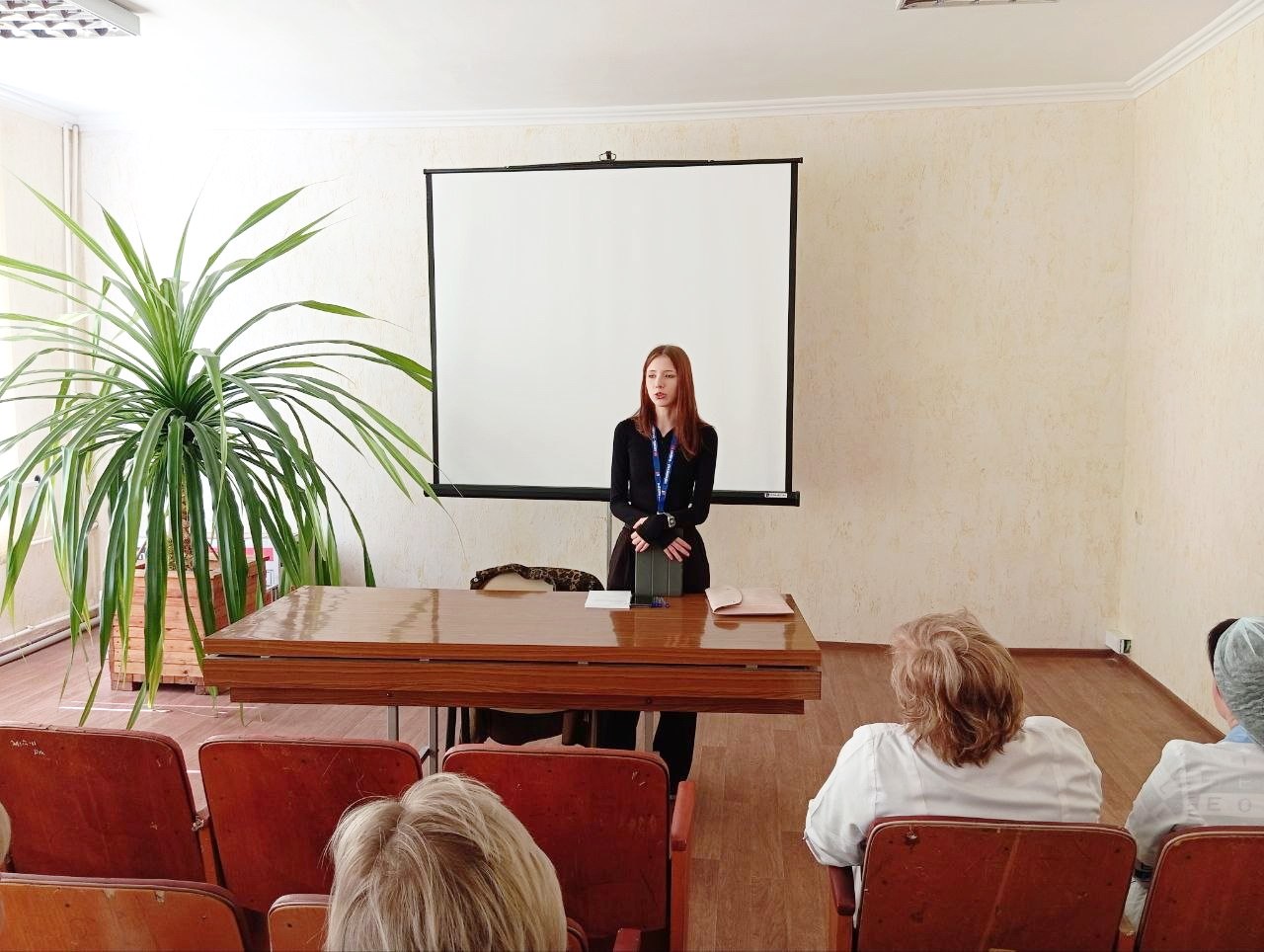 В Луганской больнице № 1 прошло занятие по финансовой грамотности