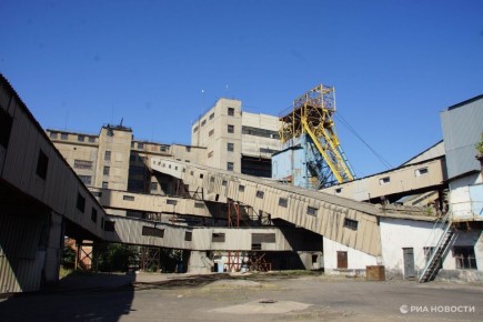 Горняков из шахты в ЛНР, атакованной ВСУ, поднимут во второй половине дня