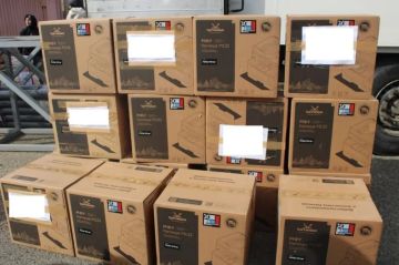 Правительство Хакасии направило посылку образовательным учреждениям Свердловска