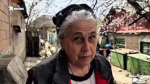 На месте ночного налета БПЛА работают волонтеры