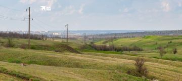 Друзья, для нас важно оставаться на связи при любой погоде