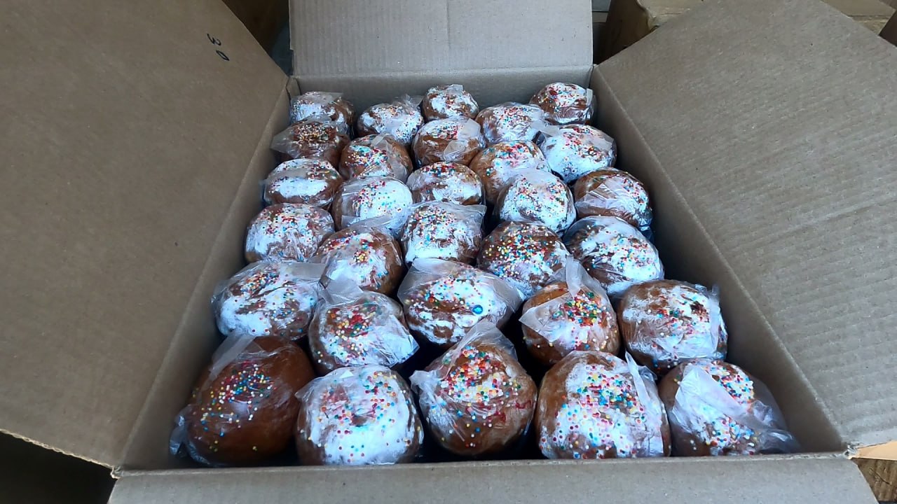 Казаки «Станицы Луганский Каменный Брод» поздравили кадетов Республиканского казачьего корпуса им. А. Ефимова с Пасхой