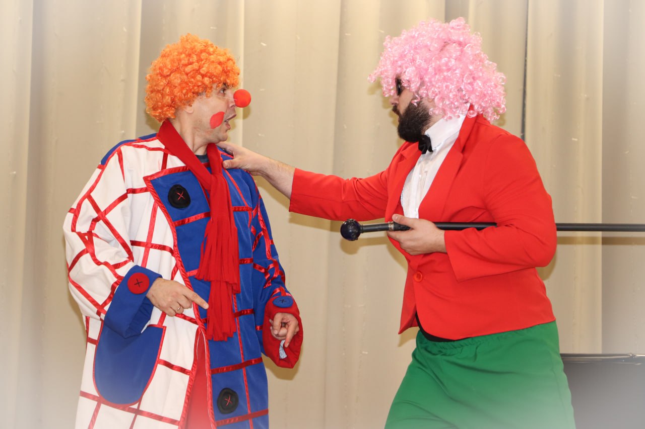 Добрые чудеса от фонда «Рука помощи»: праздник для особенных детей в Стаханове