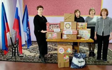 Накануне светлого праздника Пасхи в поддержку наших защитников представительницы Совета женщин Антрацитового муниципального округа Луганского регионального отделения «Союза женщин России», активистки проекта «Женское...