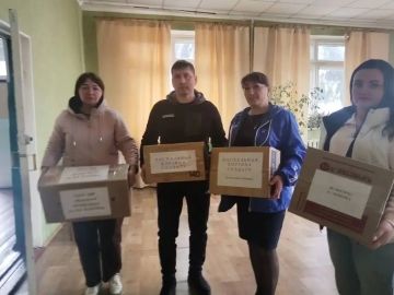 Сегодня в пгт Фащевка активисты первичного отделения № 26 партии «Единая Россия, представительницы Совета женщин Антрацитового муниципального округа Луганского регионального отделения «Союза женщин России», активистки...