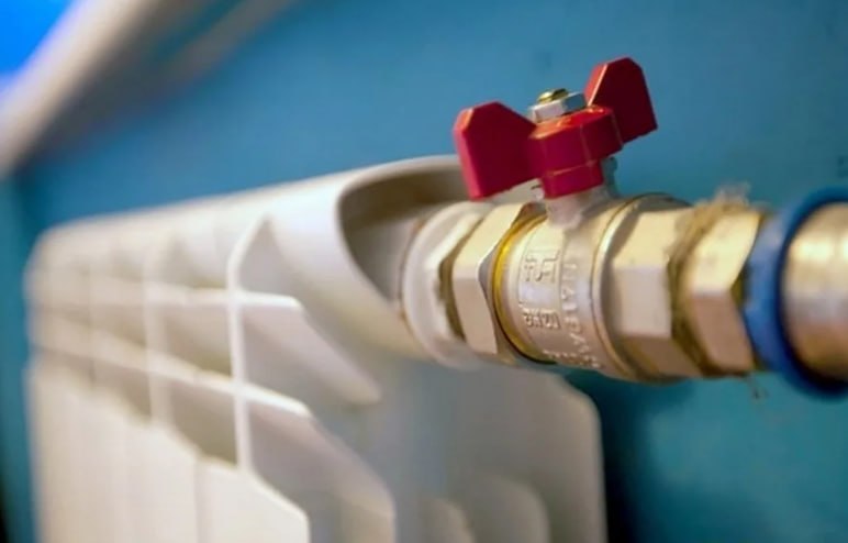 ВАЖНО. Отопительный сезон в ЛНР завершается 15 апреля Решение основано на нормативных актах, регулирующих начало и окончание отопительного периода, согласно которым отопительный период завершается при условии стабильного...