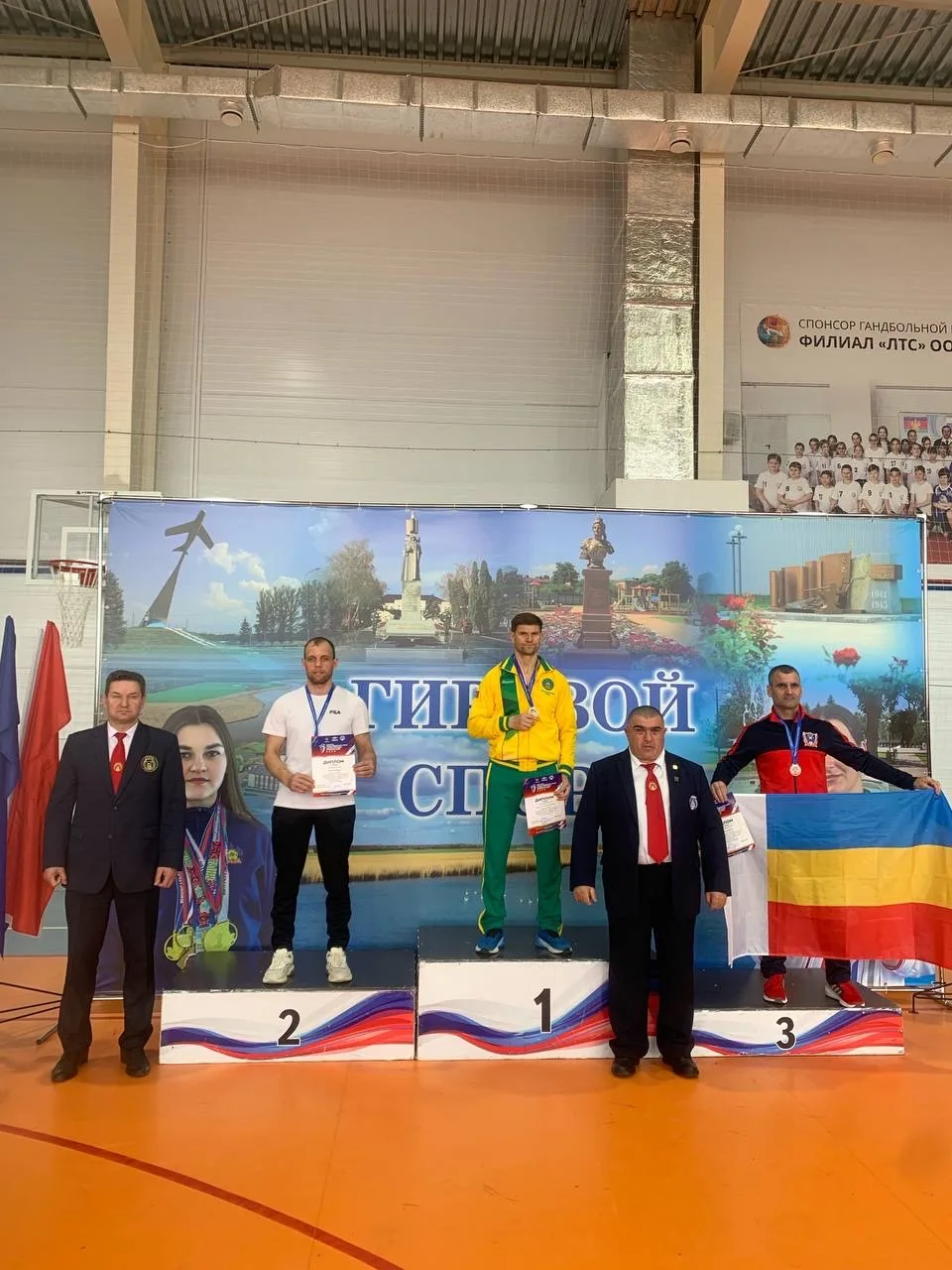 Гордость ЛНР на Чемпионате ЮВО и СКФО по гиревому спорту!