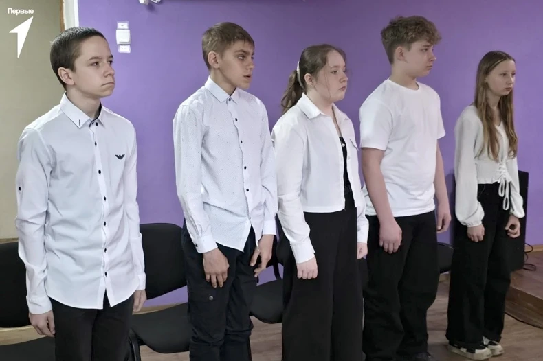 Юные свердловчане продолжают получать гражданство РФ!