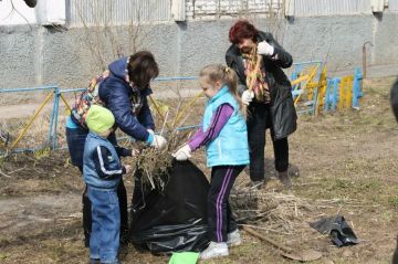 В Госдуме предложили давать скидку 50% на оплату ЖКУ тем, кто участвует в субботниках