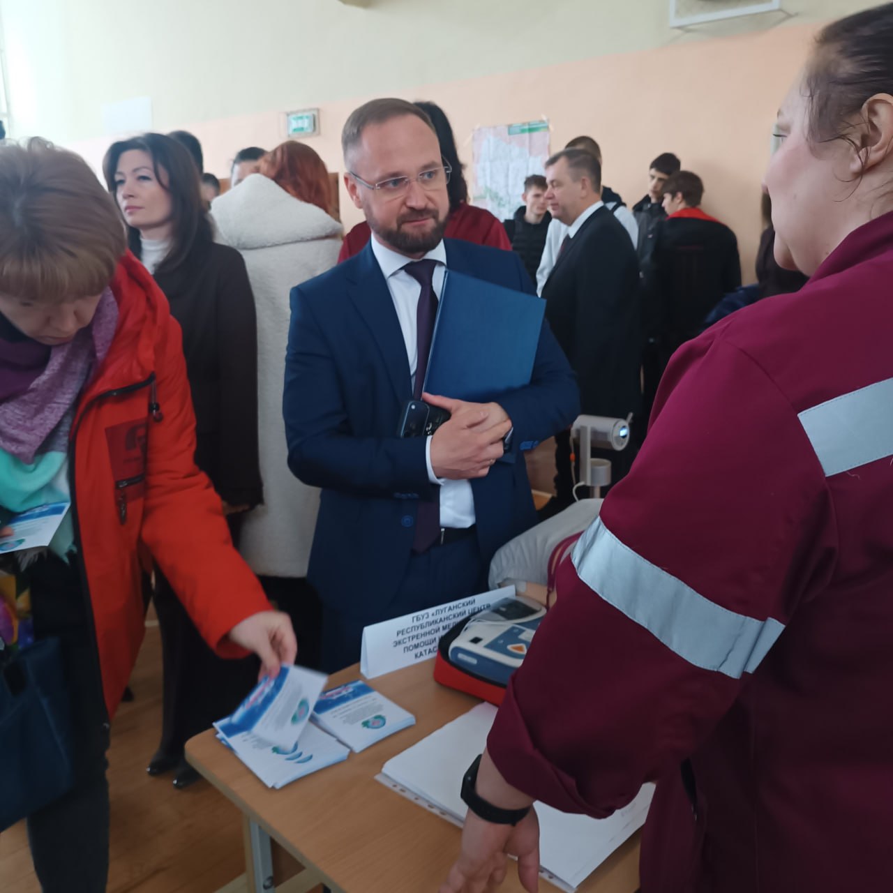 Луганский центр медицины катастроф был представлен на Ярмарке вакансий «Медицинские кадры»