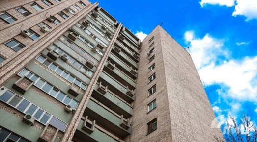 Цены на вторичное жилье в ЛНР за год снизились примерно на 30% — риелтор