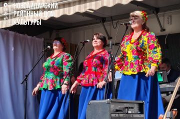 «Между небом и землёй»: праздничный концерт ко Дню космонавтики