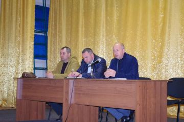 Сергей Крамаренко: В рамках коллективного обращения жителей поселка Фрунзе встретился с гражданами