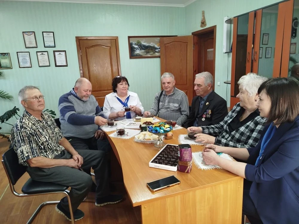 Встреча с ликвидаторами аварии на Чернобыльской АЭС в центре общения старшего поколения