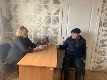 Владимир Шавлай: Депутат Совета Краснодонского муниципального округа - Наталья Полухина провела прием граждан в поселке Таловое