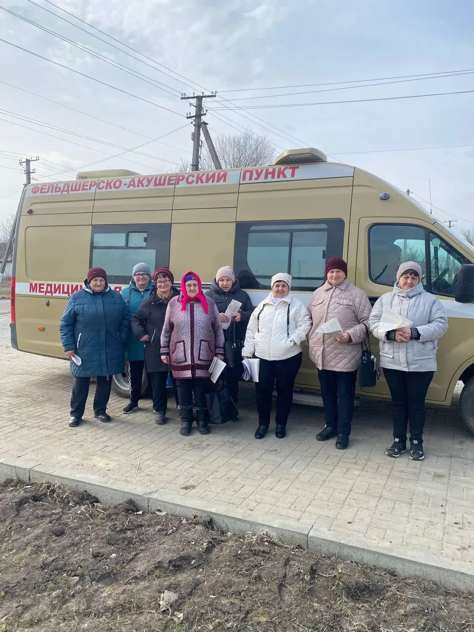 Почти 200 тысяч жителей ЛНР проверили здоровье в передвижных медкомплексах за год