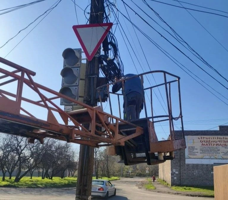 Коммунальными службами проведены работы на территории города