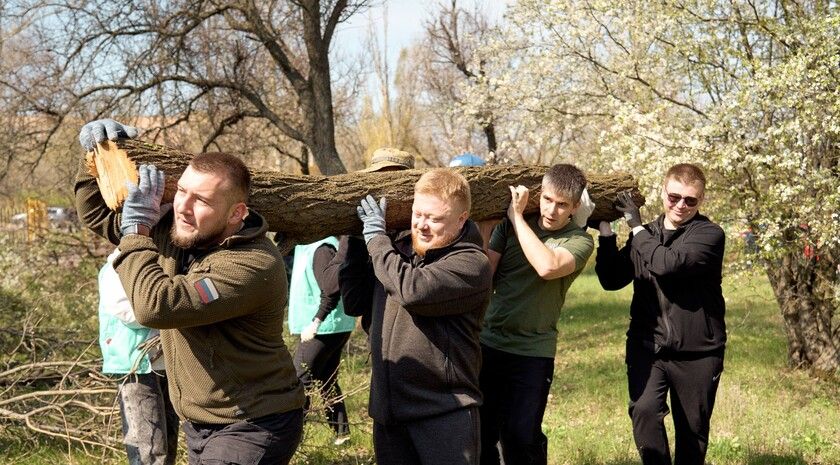 ����� 300 ���������� ���� ����� ������������� ������ ����������� ��� �� ������� � ���