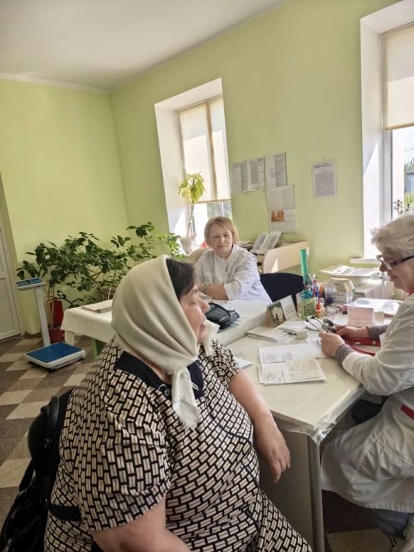 В рамках программы всеобщей диспансеризации населения 07.05.2026 г. работниками ГБУЗ «НЦРМБ» организован выезд мобильной медицинской бригады в населённый пункт — с. Осиново. Целью выезда стало оказание квалифицированной...