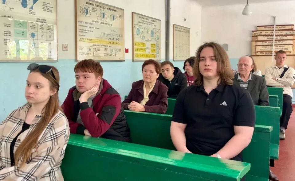 Память героев — в сердце каждого