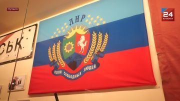 «Хроника борьбы за независимость»: Луганский краеведческий музей подготовил выставку ко Дню Республики