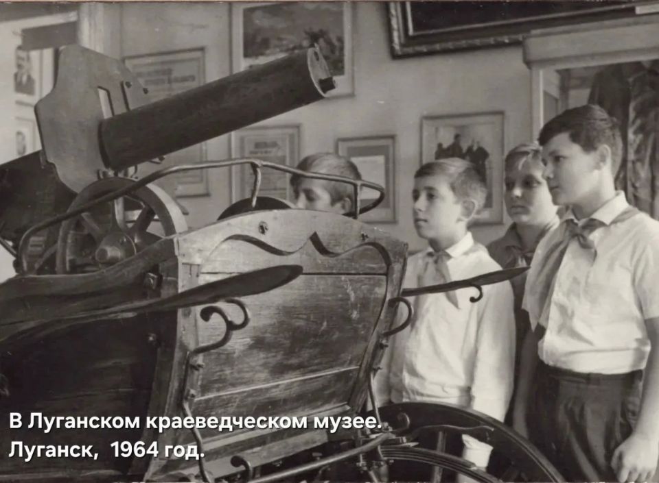 Международный день музеев. Сегодня, 18 мая, важный праздник для тех, кто не только напоминает нам о необходимости любить и знать свою историю, а состоит связующим звеном в диалоге между странами, народами, культурами в...