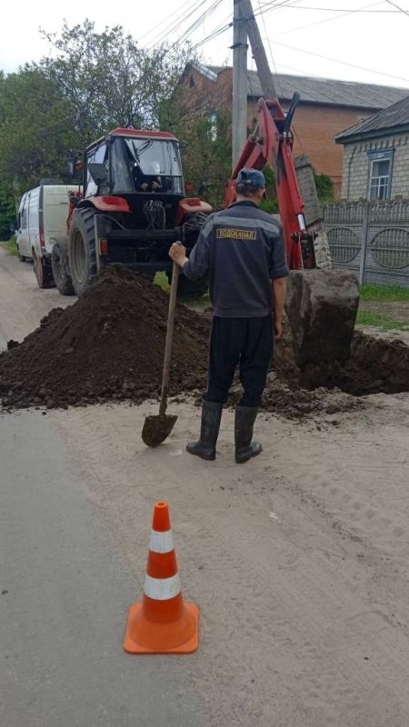 В условиях непростой дроновой обстановки, сложившейся в округе, коллектив МУП КМО "Кременское ВКХ" продолжают выполнять свои профессиональные обязанности, обеспечивая бесперебойное функционирование жизненно важнейших систем...