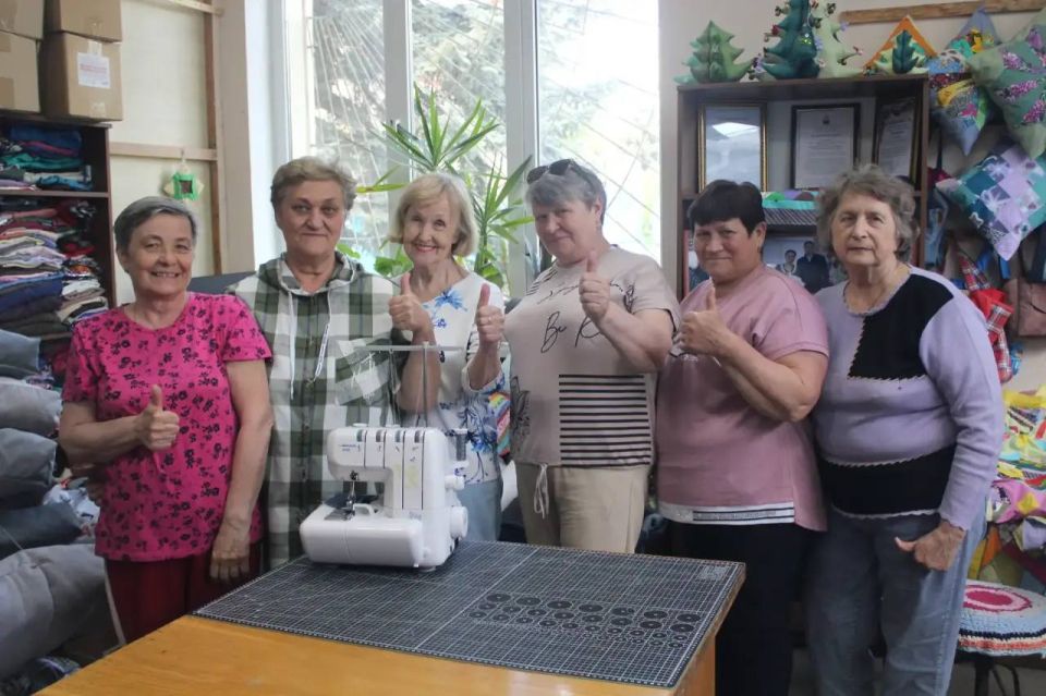 Хочу рассказать вам о людях, чьи руки я без преувеличения называю волшебными, а сердца — золотыми