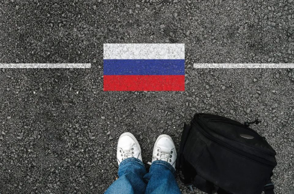 Коротко об обязанностях в сфере трудовой миграции в ЛНР РФ: