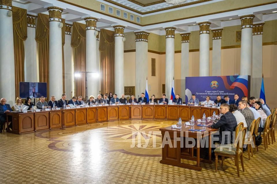В Луганске прошло первое заседание Совета по научно-технологическому развитию Луганской Народной Республики, в котором приняли участие представители государственной власти, научного сообщества, промышленности и...