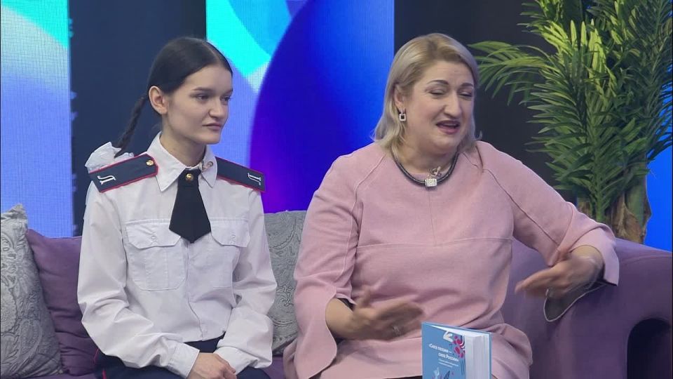 «Живое слово лицеиста»: литературный клуб открыли для творческой молодежи Луганска
