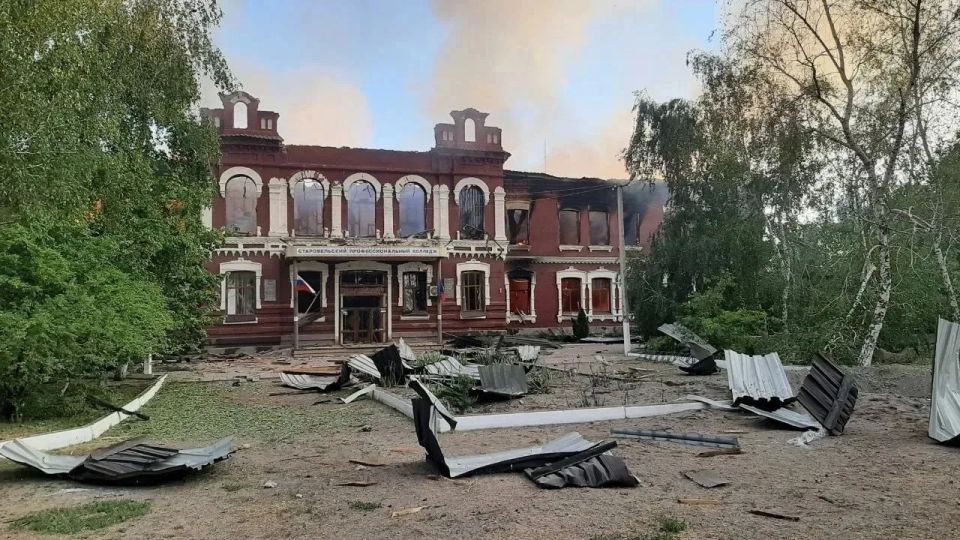 НЕОНАЦИСТЫ ВОЮЮТ ПРОТИВ ДЕТЕЙ