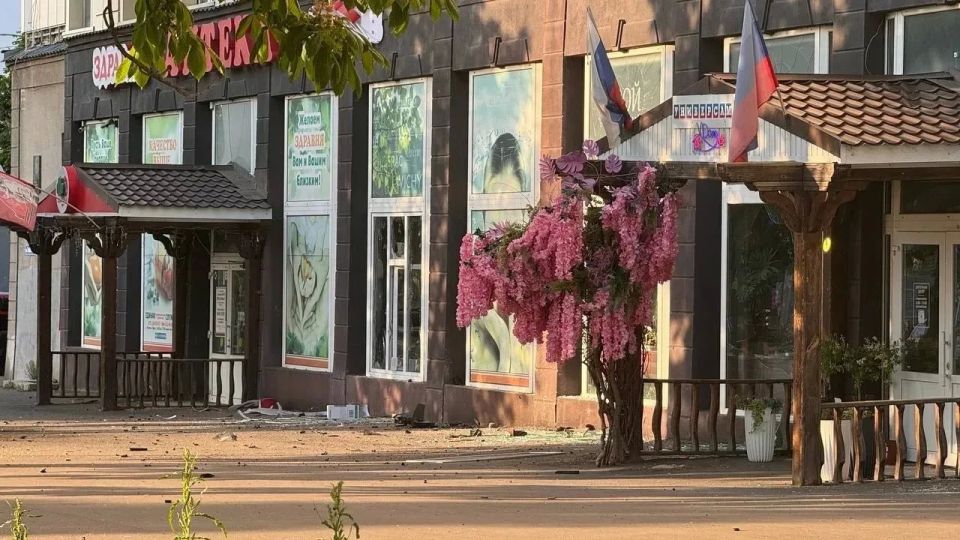 Беспилотник ВФУ атаковал самый центр Луганска