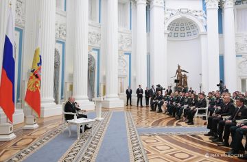 Путин написал речь о трагедии в Старобельске от руки