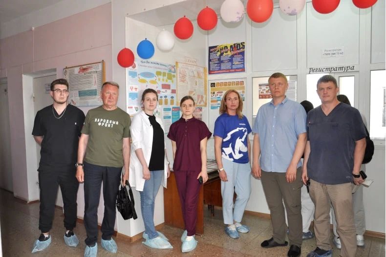 В Свердловске сдали кровь для пострадавших от удара ВСУ в Старобельске